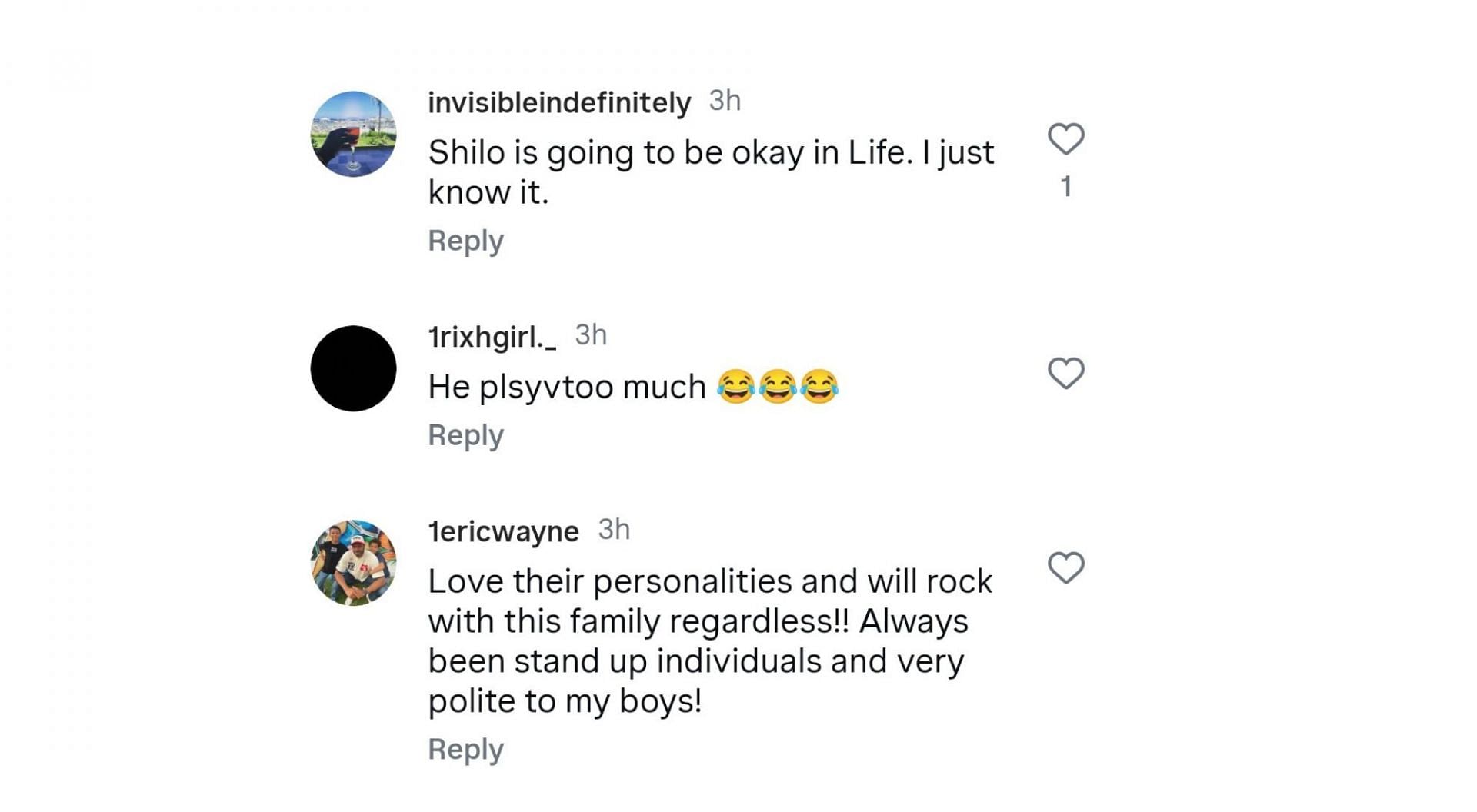 CFB fans react as Shilo Sanders mimics Coach Prime